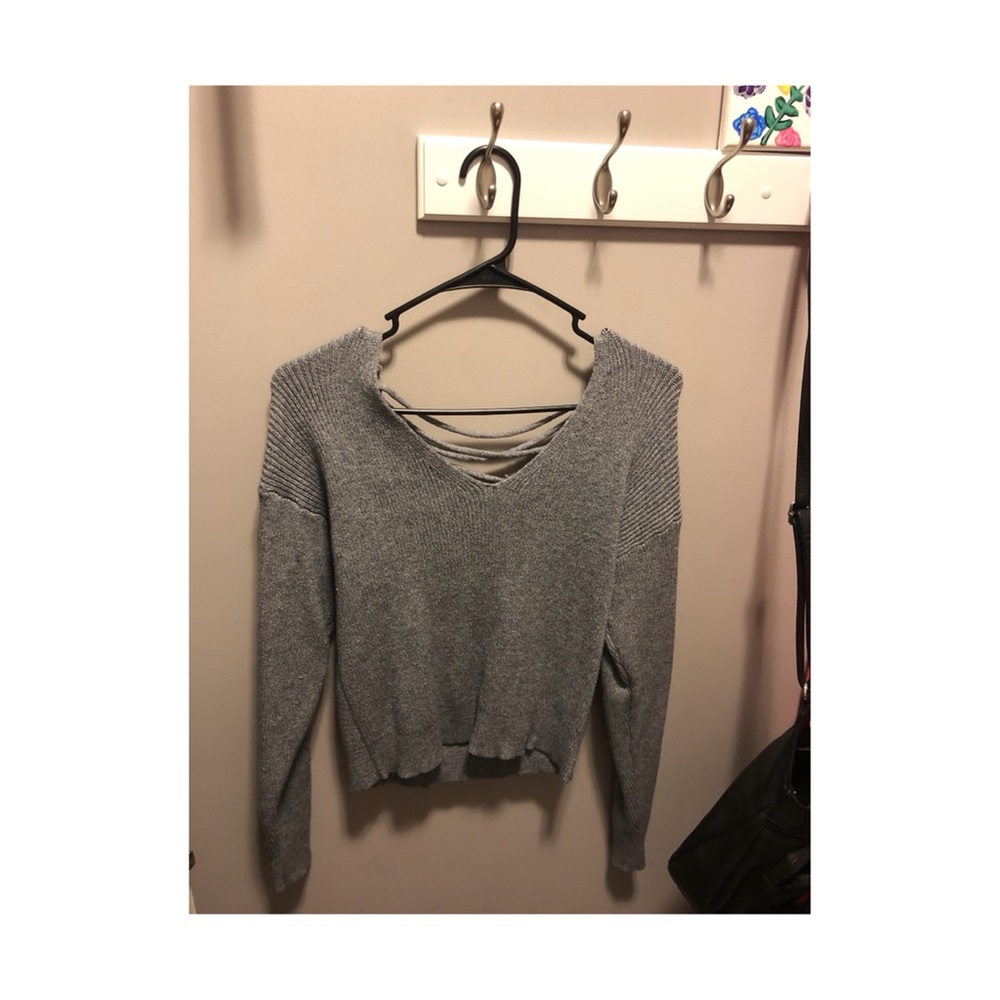 Grey criss cross back cropped sweater